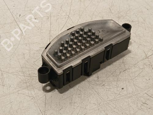 heater-resistor-audi-a3-sportback-8va-8vf-2012-2013-2014-2015-2016-2017-2018-2019-2020-2021-27391394 main image