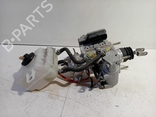 Used Servo brake TOYOTA AURIS (_E18_) 1.8 Hybrid (ZWE186_, ZWE186R) (136 hp) 28002273