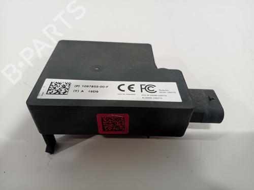 Electronic module TESLA MODEL 3 (5YJ3) EV AWD | BP30408890M83 - Image 2
