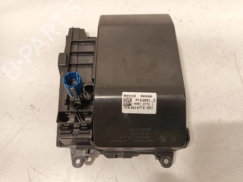 Middle console SKODA KAROQ (NU7, ND7) 1.0 TSI | BP15803219I22 - Image 6