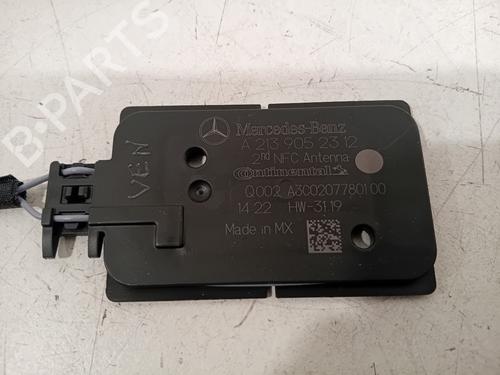 Antenna/Base MERCEDES-BENZ EQE (V295) EQE 350 (295.125) | BP29333780C140 