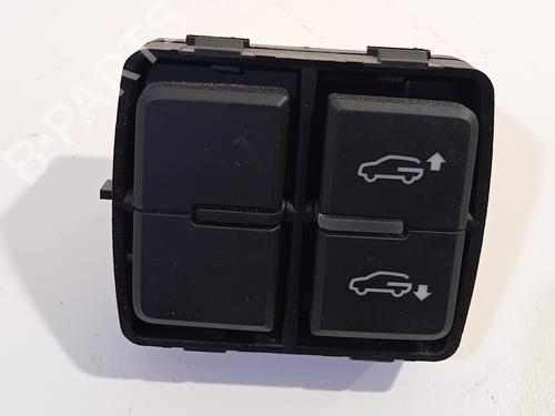 Used Switch VW TOUAREG (CR7, RC8) 3.0 TDI 4motion (231 hp) 23436773