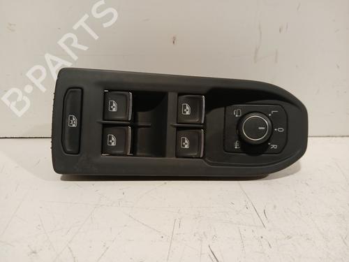 Used Switch VW GOLF VIII (CD1, DA1) 1.5 eTSI (150 hp) 29306985