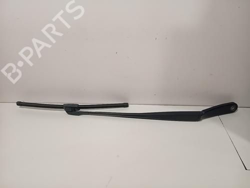 Used Front windshield wiper arm BMW 5 (F10) 530 d (245 hp) 29541109