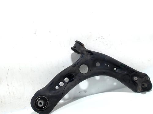 Used Right front suspension arm SEAT LEON ST (5F8) 1.6 TDI (105 hp) 8067621