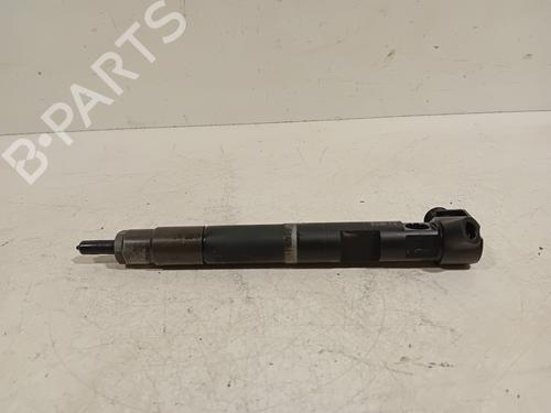 Injector MERCEDES-BENZ C-CLASS (W205) C 250 BlueTEC / d (205.008, 205.006) | BP25451956M100 
