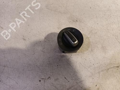 Used Headlight switch Headlight switch 15805827 15805827
