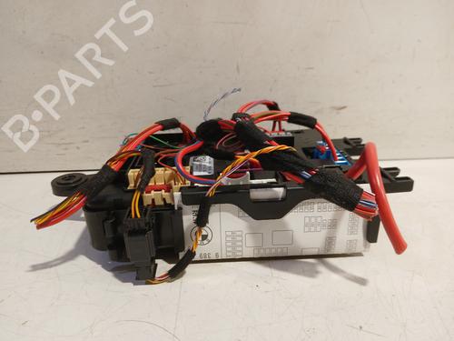 Used Fuse box BMW 3 Touring (F31) 318 d (150 hp) 31264280
