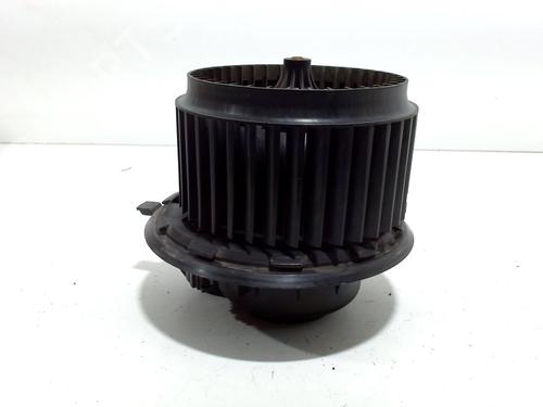 Heater blower motor VW TRANSPORTER T5 Van (7HA, 7HH, 7EA, 7EH) 2.0 BiTDI | BP12241711M62 