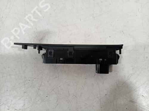 Switch BMW 3 Touring (F31) 320 d | BP23214511I30 