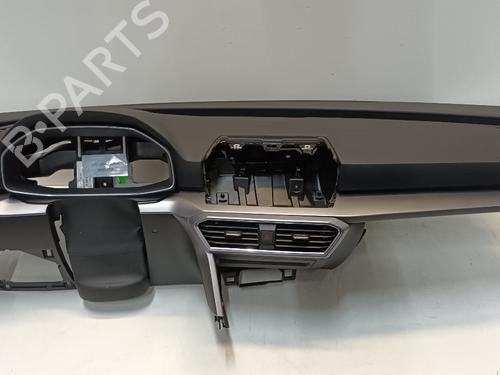 Dashboard SEAT LEON Sportstourer (KL8, KLD) 1.4 TSI e-Hybrid (204 hp) 31264272