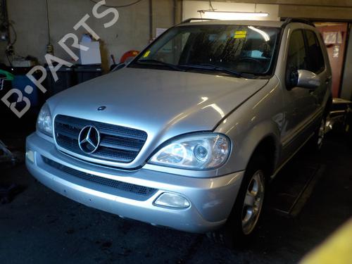 Viskermotor vindrute MERCEDES-BENZ M-CLASS (W163) ML 270 CDI (163.113) | BP7711977M29 