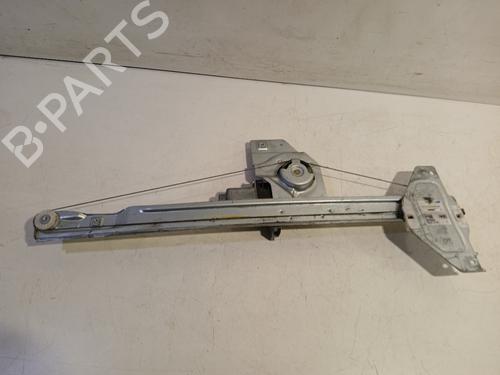 Alzavetro anteriore sinistro PEUGEOT PARTNER Box Body/MPV 1.6 BlueHDi 100 (100 hp) 31148048