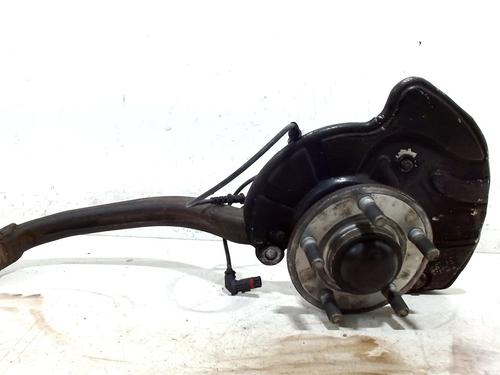 Used Right front steering knuckle CHRYSLER 300C (LX, LE) 5.7 (340 hp) 13205131