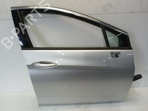 Used Right front door Right front door 39202538 39202538