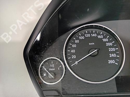 Used Instrument cluster BMW 3 Touring (F31) 320 d (184 hp) 23988562