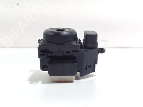 Switch HYUNDAI i30 Estate (FD) 2.0 | BP12526940I30 