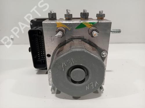 Used ABS pump DACIA SANDERO II TCe 90 (B8M1, B8MA, B8AC) (90 hp) 29941085