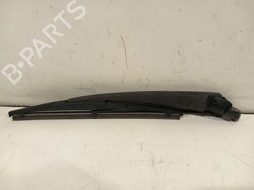Used Rear windshield wiper arm Rear windshield wiper arm 36884640 36884640