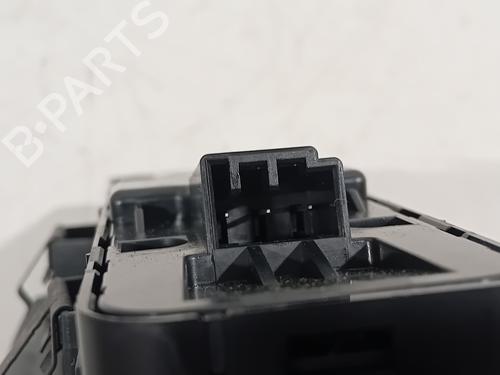 Przełącznik VOLVO XC60 II (246) T6 Plug-In Hybrid AWD | BP30709145I30