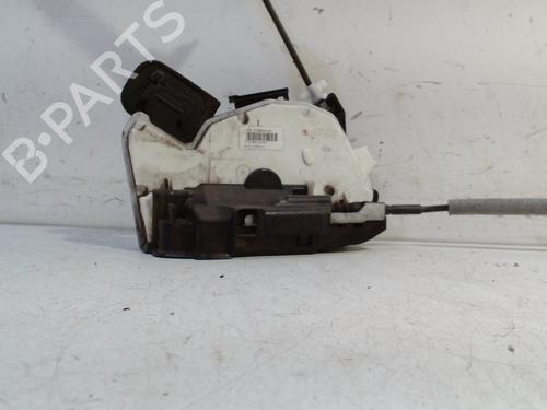 Højre bagtil lås SKODA FABIA III Estate (NJ5) 1.4 TDI (90 hp) 13208070
