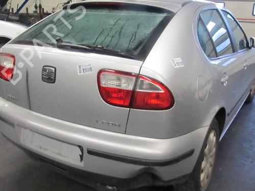Right front window motor SEAT LEON (1M1) 1.6 16 V | BP906532E20 