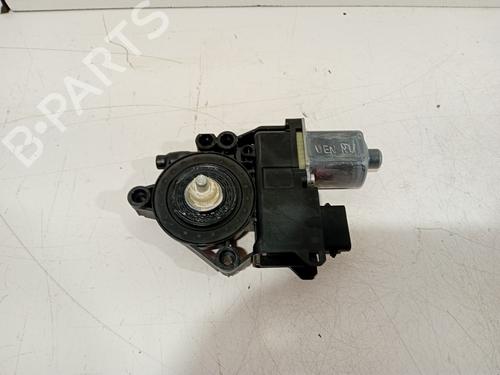 Used Right front window motor Right front window motor 24932289 24932289