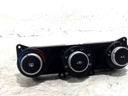 Used Climate control Climate control 7676103 7676103