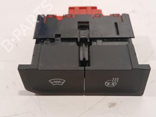 switch-vw-crafter-van-sy_-sx_-2016-32990571 main image