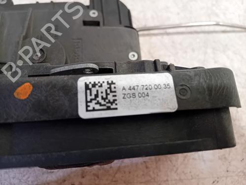 Front left lock MERCEDES-BENZ VITO Van (W447) 109 CDI (447.601, 447.603, 447.605) | BP25936297C98 