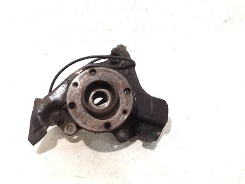 Fusee links voor FIAT BRAVO II (198_) 1.4 (198AXA1B) (90 hp) 13199764