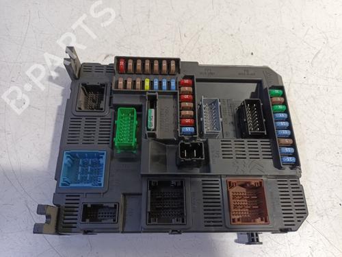 Used Fuse box PEUGEOT 208 I (CA_, CC_) 1.2 VTI 82 (82 hp) 17700956