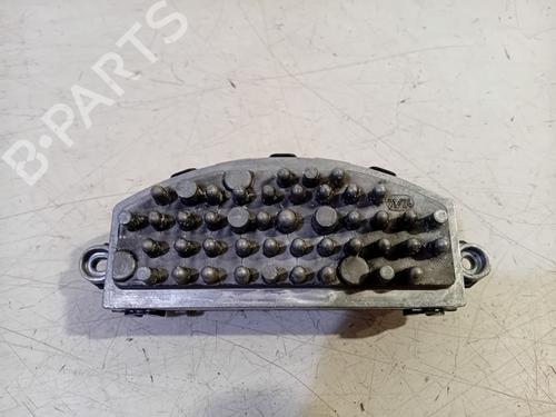 heater-resistor-renault-megane-iv-hatchback-b9amn_-16-tce-205-b9mv-t954061b-2015-22381206 main image