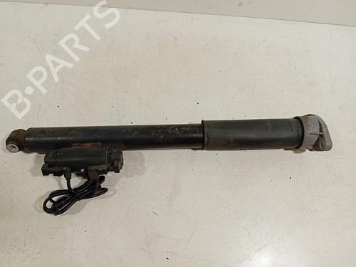 Left rear shock absorber MERCEDES-BENZ C-CLASS (W205) C 350 e (205.047) | BP21072015M18 