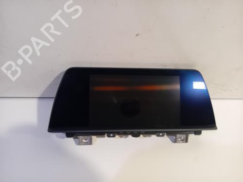 Used Display monitor BMW 3 (F30, F80) 330 e (252 hp) 29955436