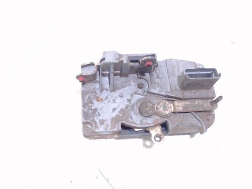 Front left lock PEUGEOT EXPERT Van (222) 2.0 HDI | BP13199518C98 