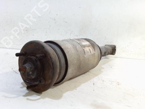 Right front shock absorber LAND ROVER RANGE ROVER SPORT I (L320) 3.0 D 4x4 | BP7780983M17 