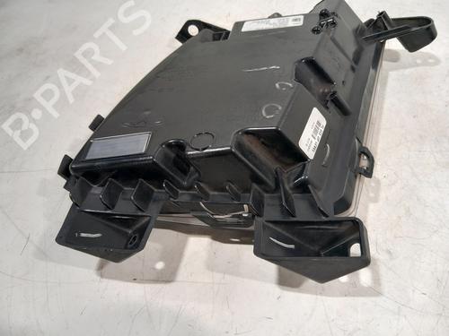 Right front fog light TESLA MODEL S (5YJS) 100D AWD | BP37717817C31  - Image 6