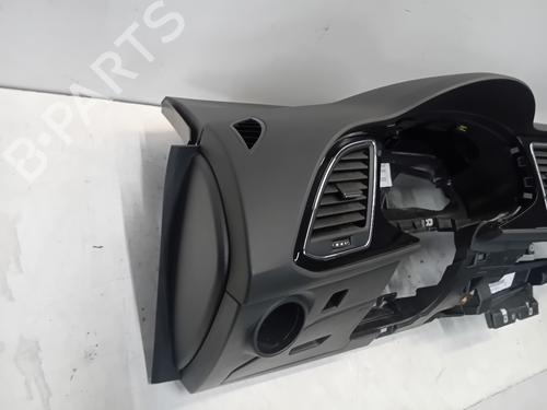 Dashboard SEAT LEON ST (5F8) 1.6 TDI | BP38458248C46 - Image 2