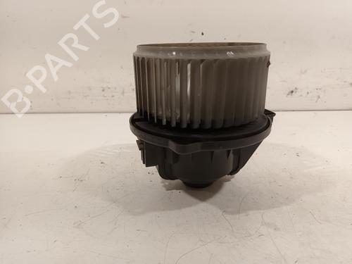 Heater blower motor LAND ROVER DISCOVERY III (L319) 2.7 TD 4x4 | BP15716667M62 