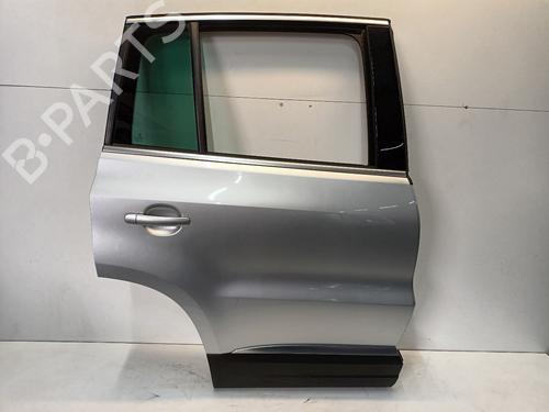 Used Right rear door VW TIGUAN (5N_) 1.4 TSI (122 hp) 32864052