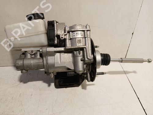 Used Servo brake AUDI A3 Sportback (8VA, 8VF) 1.4 TFSI e-tron (150 hp) 33218584