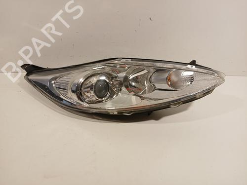 Used Right headlight FORD FIESTA VI (CB1, CCN) 1.6 Ti (120 hp) 29541168