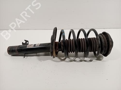 Used Right front shock absorber CITROËN C3 III (SX) 1.2 THP 110 (SXHNPS, SXHNZT, SXHNZ6) (110 hp) 29371197
