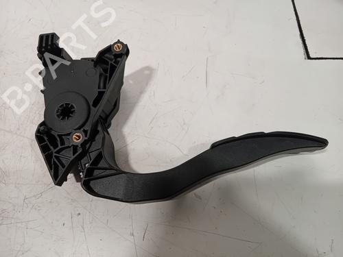 Used Pedal RENAULT SCÉNIC IV (J9_) 1.2 TCe 130 (130 hp) 33003700