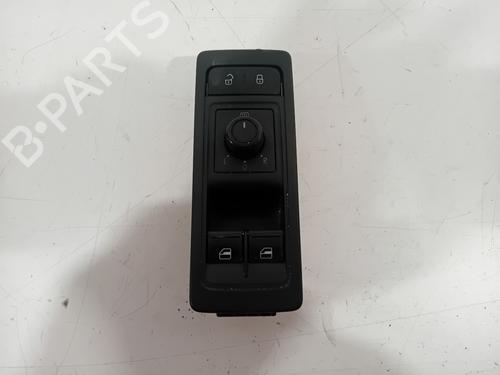 Kombi Kontakt / Stilkkontakt VW TRANSPORTER T5 Van (7HA, 7HH, 7EA, 7EH) 2.0 TDI (140 hp) 30594410