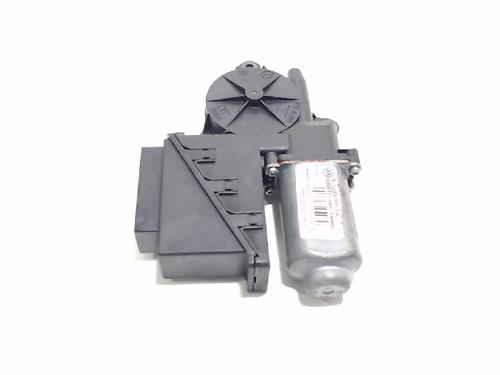 Right front window motor VW POLO (9N_, 9A_) 1.4 FSI | BP2529823E20 
