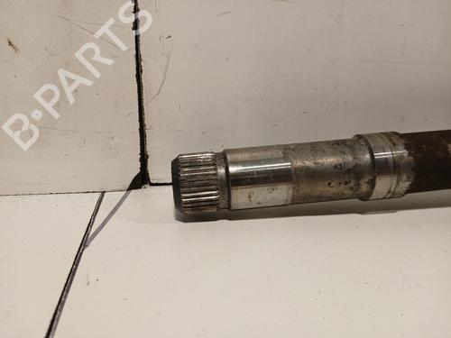 Right front driveshaft PEUGEOT 3008 II SUV (MC_, MR_, MJ_, M4_) 1.5 BlueHDi 130 | BP29745679M39 