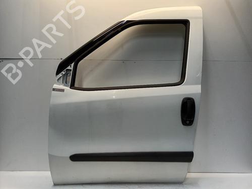 Used Left front door OPEL COMBO Box Body/MPV (X12) 1.3 CDTI (B05) (90 hp) 31296797