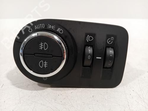 Used Headlight switch Headlight switch 22641017 22641017